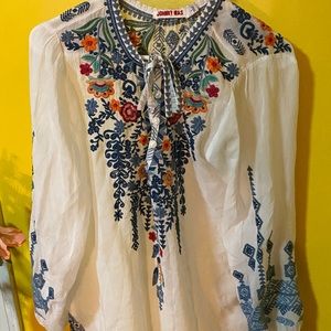 Johnny was blouse
